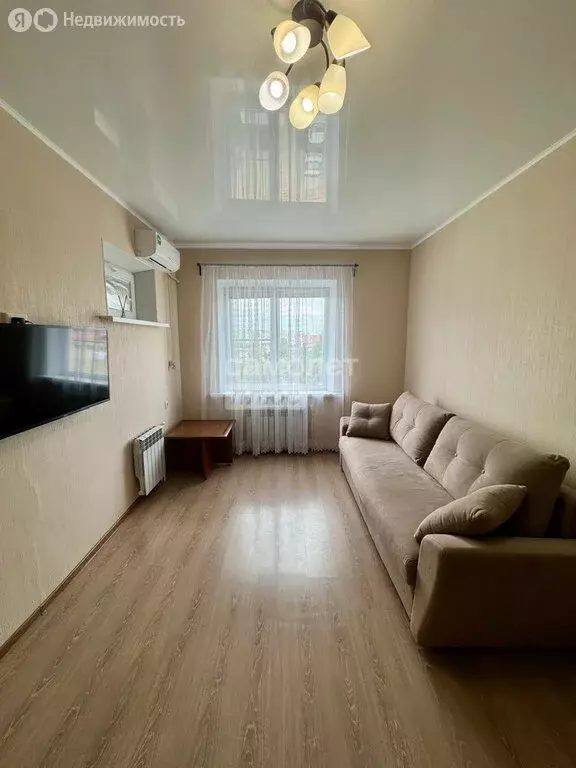 1-комнатная квартира: Астрахань, Нововосточная улица, 19 (38.4 м) - Фото 0