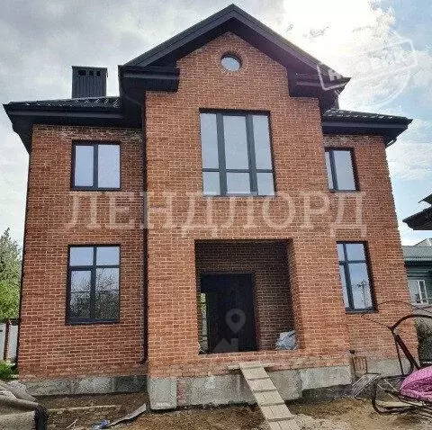 Дом в Ростовская область, Ростов-на-Дону Силикатный пер. (250 м) - Фото 0