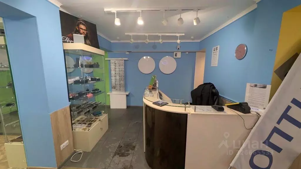 Торговая площадь в Санкт-Петербург Бухарестская ул., 33К1 (45 м) - Фото 2