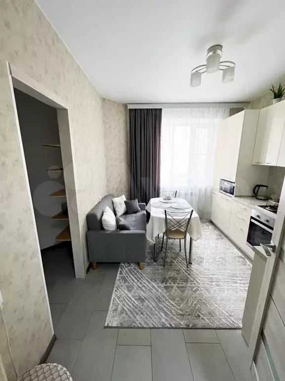 1-к. квартира, 40 м, 8/16 эт. - Фото 1