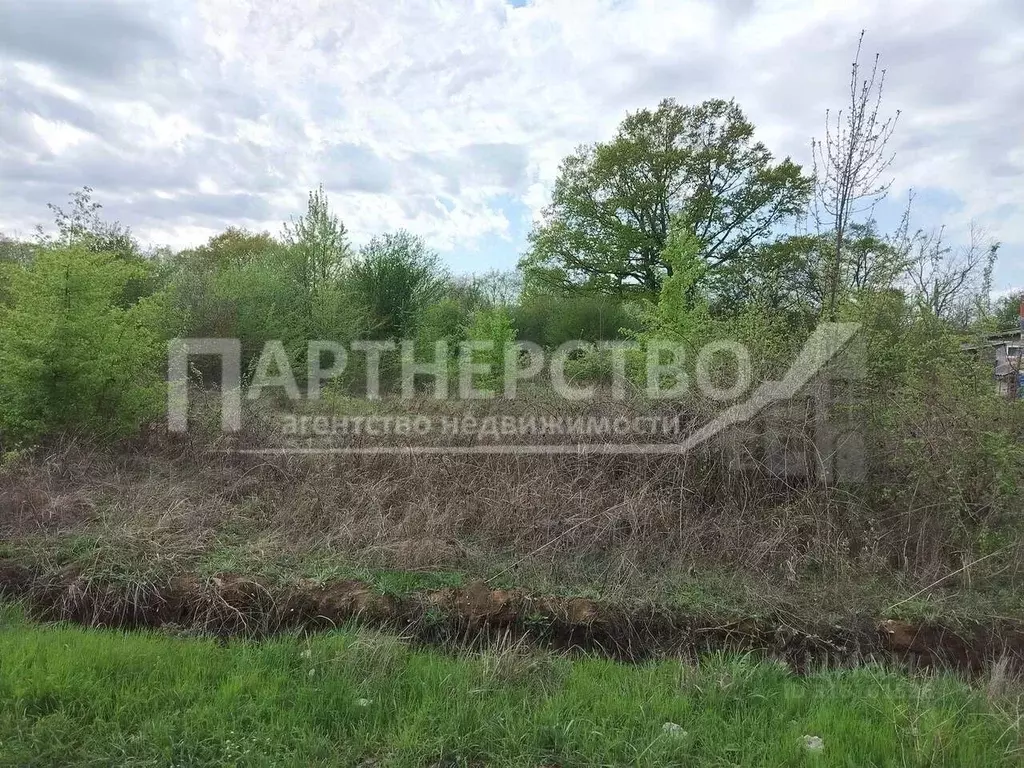 Участок в Краснодарский край, Абинский район, Ахтырское городское ... - Фото 0