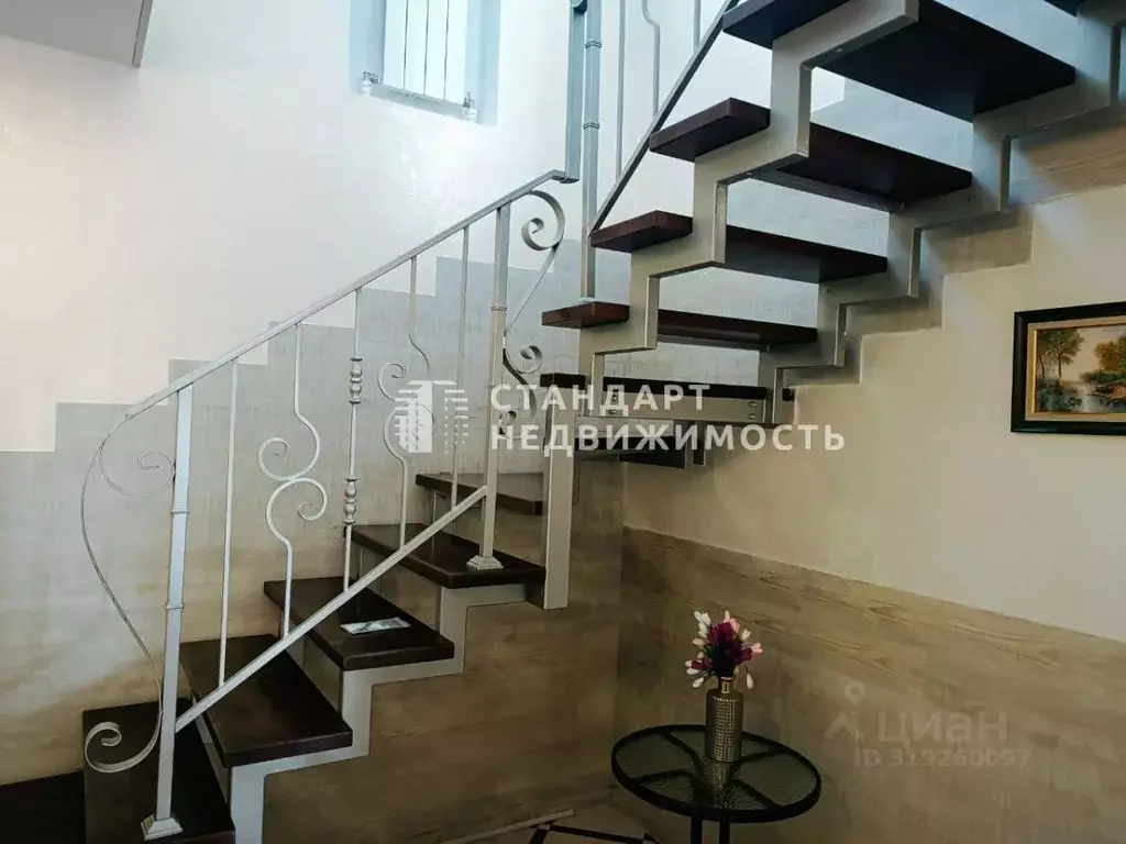 Коттедж в Тюменская область, Тюменский район, с. Луговое ул. Искака ... - Фото 1