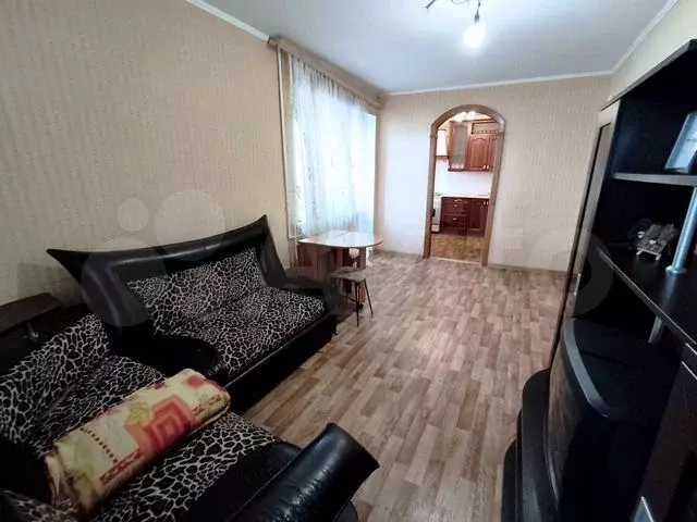 2-к. квартира, 56 м, 1/12 эт. - Фото 0