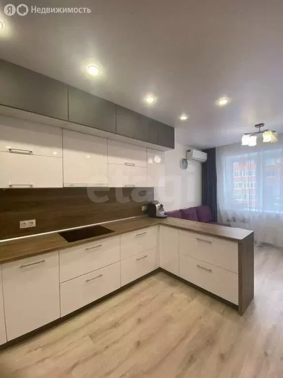 2-комнатная квартира: Кисловка, микрорайон Северный, улица Марины ... - Фото 1