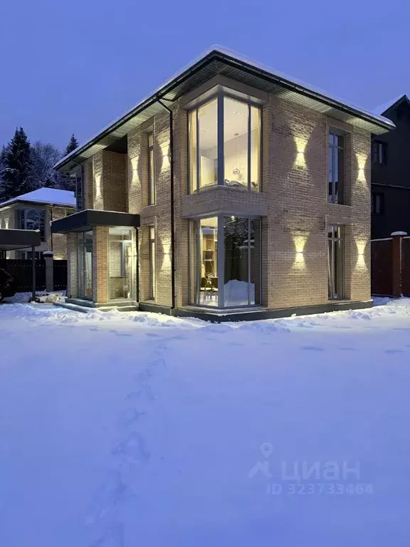 Коттедж в Москва д. Изварино, ул. 1-я Новоизваринская (140 м) - Фото 1