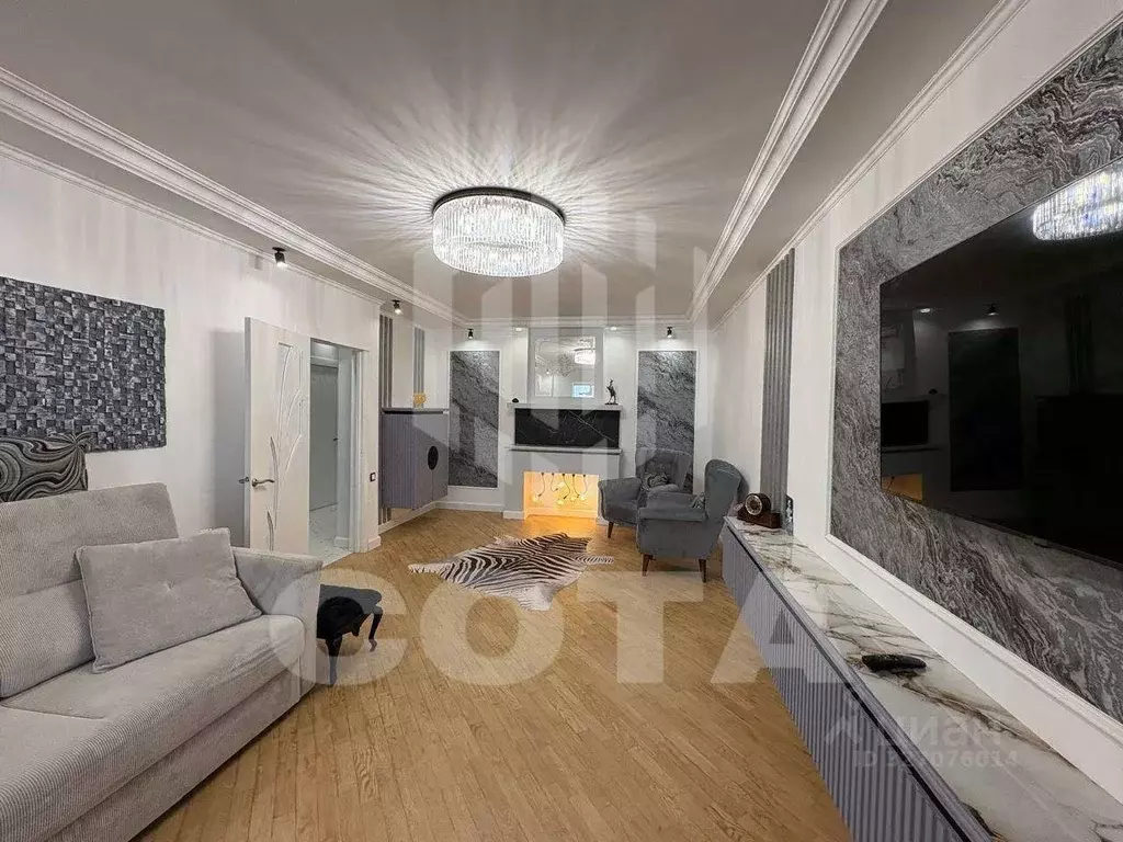 2-к кв. Воронежская область, Воронеж ул. Морозова, 31а (82.6 м) - Фото 1