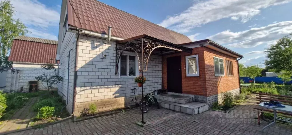 Дом в Брянская область, Брянск Западный проезд (123 м) - Фото 0