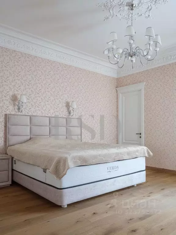 3-к кв. Санкт-Петербург ул. Куйбышева, 19 (117.0 м) - Фото 0