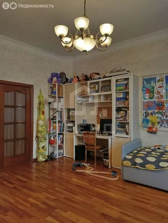 3-комнатная квартира: Санкт-Петербург, Кузнецовская улица, 32 (94.5 м) - Фото 1