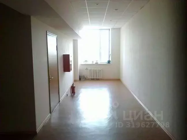 Офис в Нижегородская область, Нижний Новгород ул. Литвинова, 74 (18 м) - Фото 1