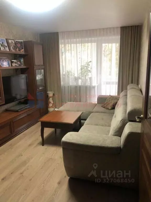 3-к кв. Нижегородская область, Нижний Новгород просп. Гагарина, 198 ... - Фото 2