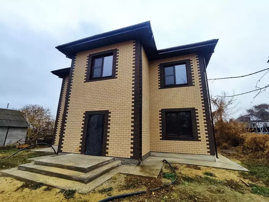 Дом в Волгоградская область, Волгоград Раздольная ул. (310 м) - Фото 2