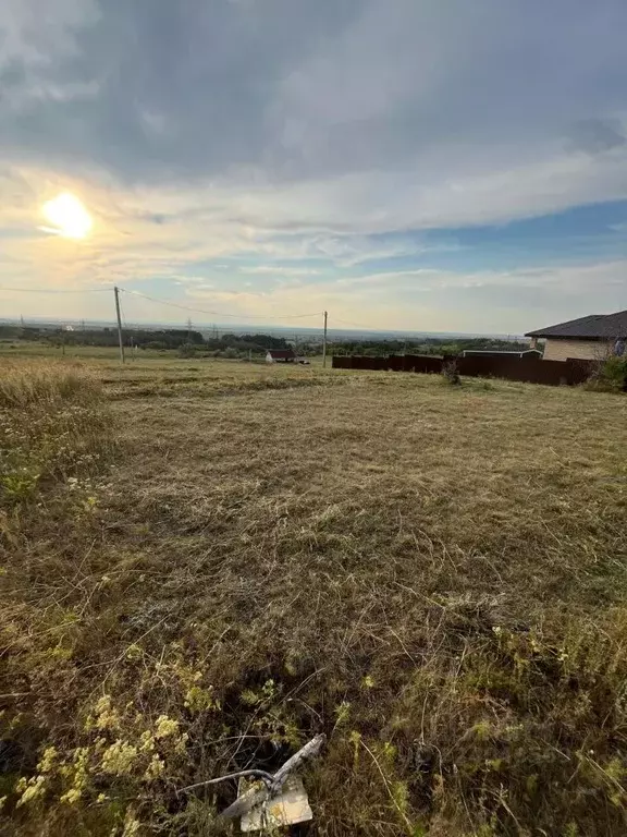 Участок в Саратовская область, Саратов муниципальное образование, пос. ... - Фото 0
