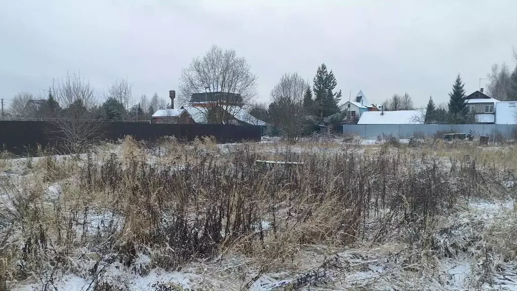 Участок в Московская область, Раменский муниципальный округ, д. Минино ... - Фото 0