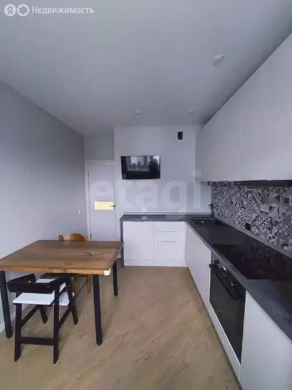 1-комнатная квартира: Калуга, улица Кибальчича, 2 (42.4 м) - Фото 2