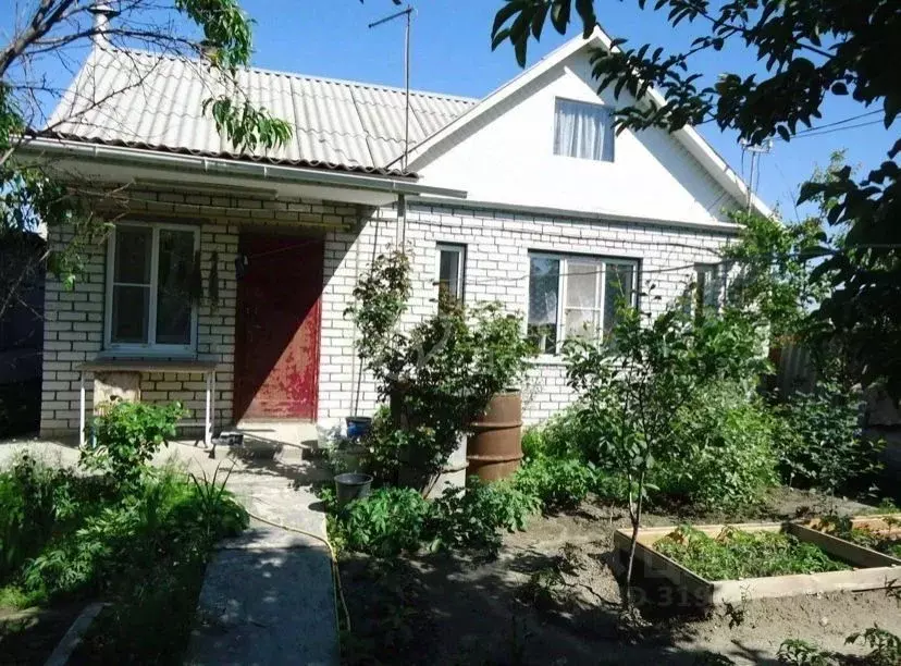 Дом в Волгоградская область, Волгоград пос. Ангарский, ул. Мокшанская ... - Фото 1