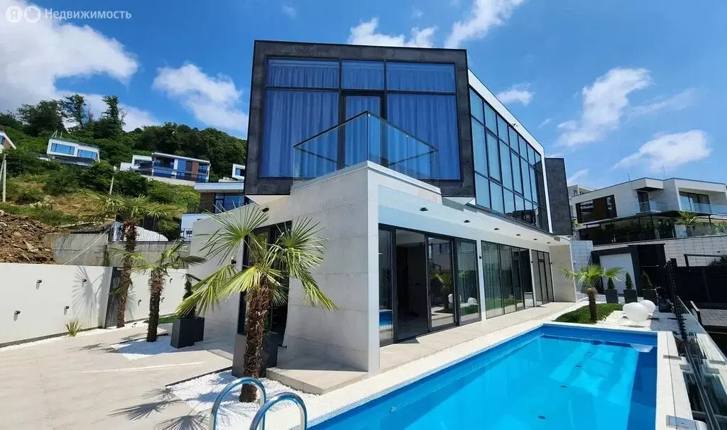 Дом в Краснодарский край, Сочи, жилой район Хоста (230 м) - Фото 1