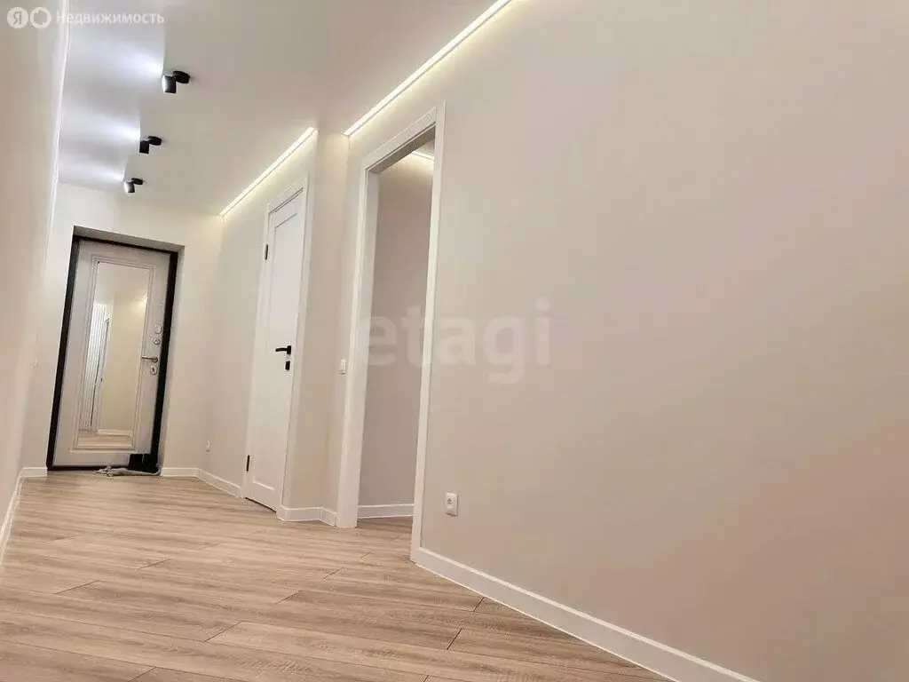 3-комнатная квартира: Новомосковск, улица Дружбы, 1А (61 м) - Фото 1