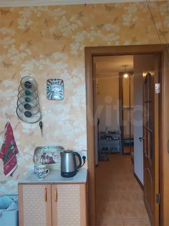 Комната 11 м в 3-к., 6/9 эт. - Фото 1