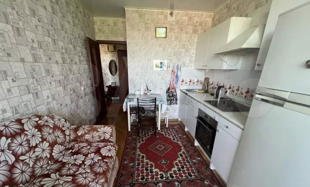 1-к. квартира, 39 м, 6/9 эт. - Фото 0