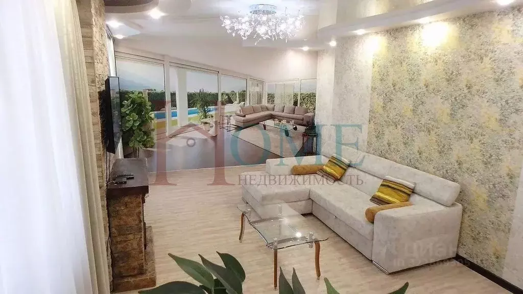 3-к кв. Новосибирская область, Новосибирск ул. Романова, 60/1 (105.0 ... - Фото 1