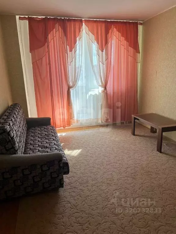 1-к кв. Псковская область, Псков Юбилейная ул., 32 (39.7 м) - Фото 1
