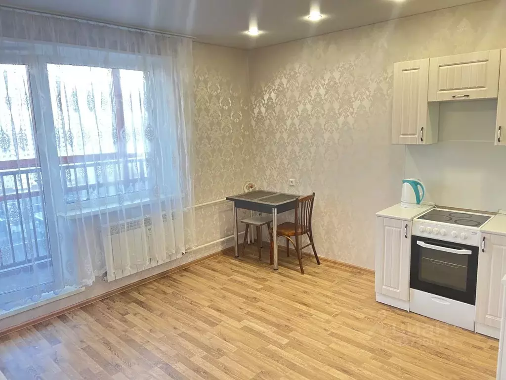 Студия Челябинская область, Челябинск ул. Братьев Кашириных, 131 (23.5 ... - Фото 2