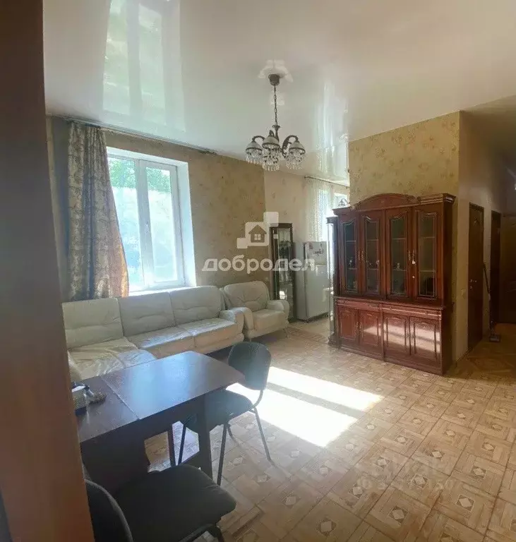 3-к кв. Свердловская область, Екатеринбург ул. Чапаева, 14к3 (66.0 м) - Фото 0