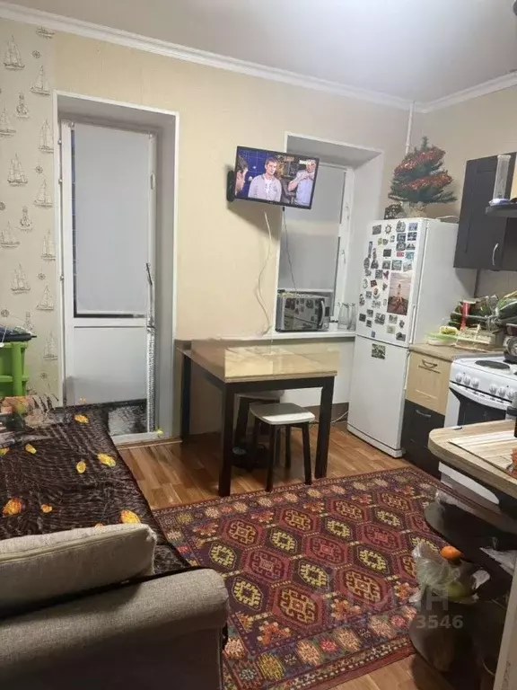 1-к кв. Белгородская область, Старый Оскол Дубрава мкр, 1 кв-л, 17 ... - Фото 2