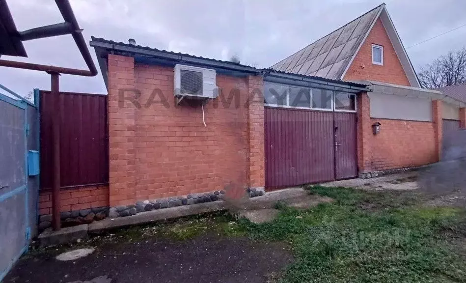 Дом в Адыгея, Майкоп ул. Шовгенова (88 м) - Фото 1