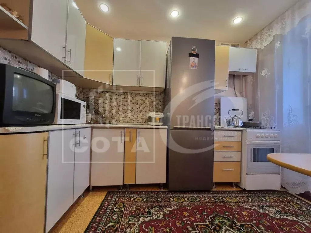 3-к кв. Воронежская область, Воронеж ул. Урывского, 13 (75.5 м) - Фото 2