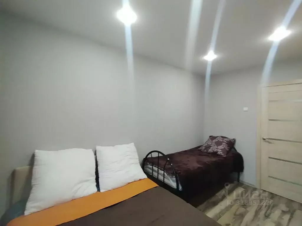 2-к кв. Вологодская область, Череповец ул. Химиков, 12 (45.0 м) - Фото 1