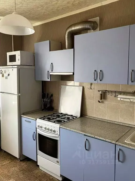 2-к кв. Волгоградская область, Волгоград ул. Героев Малой Земли, 55 ... - Фото 0