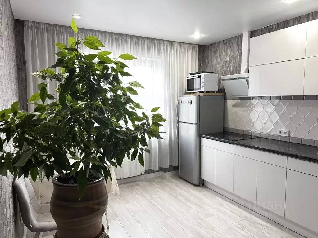 1-к кв. Саратовская область, Энгельс Полиграфическая ул., 85 (37.0 м) - Фото 1