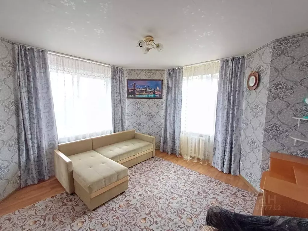 4-к кв. Псковская область, Псков ул. Максима Горького, 18 (90.0 м) - Фото 1