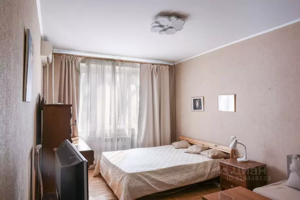 2-к кв. Москва Профсоюзная ул., 146К3 (47.2 м) - Фото 1