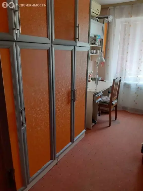 3-комнатная квартира: Евпатория, улица Конституции, 7 (55 м) - Фото 1