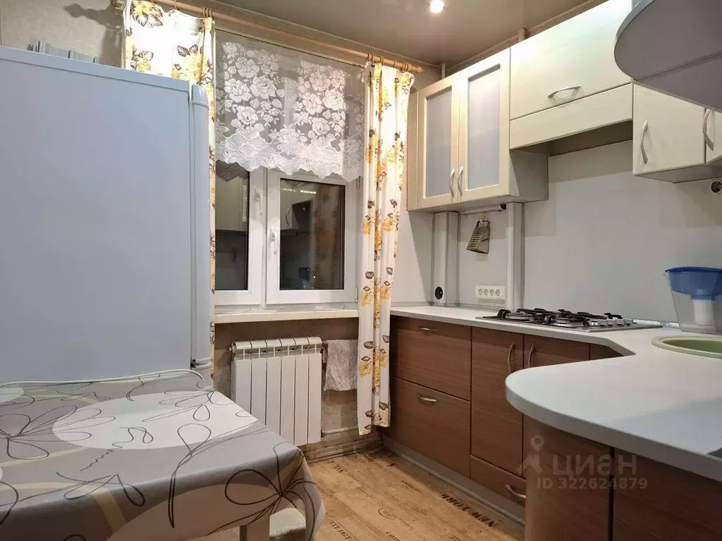 2-к кв. Кировская область, Киров ул. Воровского, 54к2 (45.0 м) - Фото 2