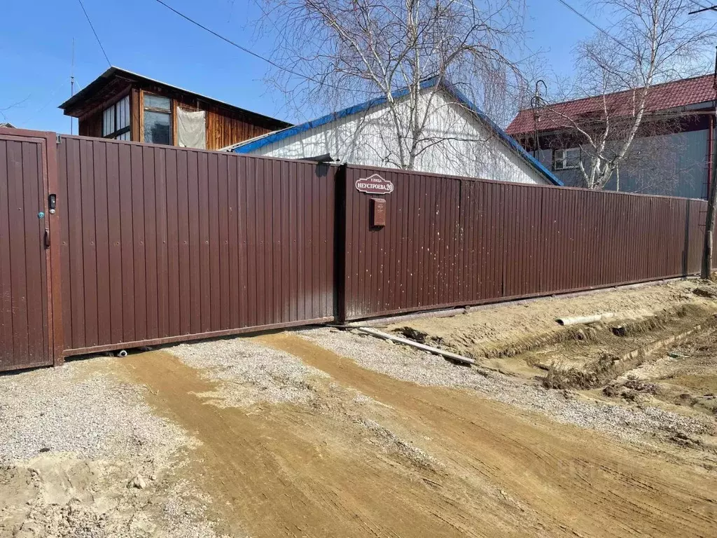 Дом в Саха (Якутия), Якутск ул. Неустроева, 22 (133 м) - Фото 1