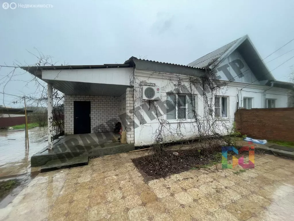 Дом в село Троицкое, улица 40 лет Победы (84.3 м) - Фото 1