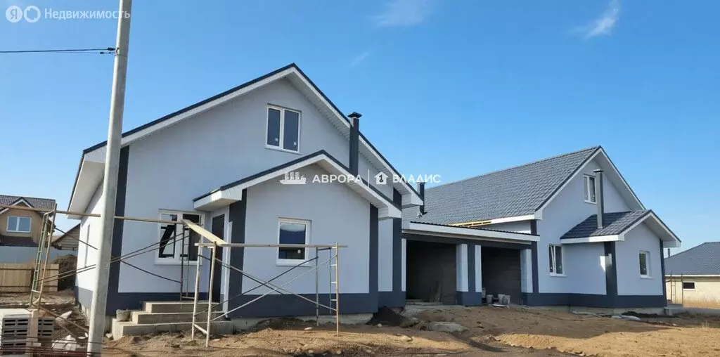 Дом в село Агаповка, микрорайон Садовый (130 м) - Фото 1