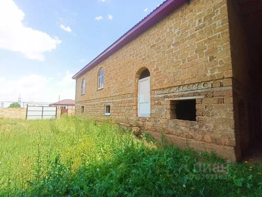 Дом в Крым, Сакский район, Лесновское с/пос, с. Владимировка ул. ... - Фото 2