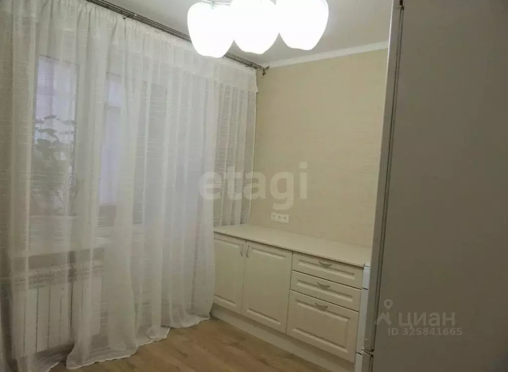 1-к кв. Калужская область, Калуга Молодежная ул., 46 (42.2 м) - Фото 1