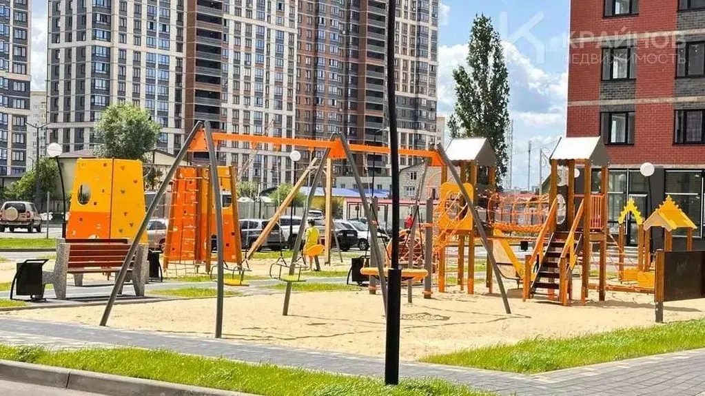 2-к кв. Воронежская область, Воронеж Подгорное мкр,  (73.83 м) - Фото 1