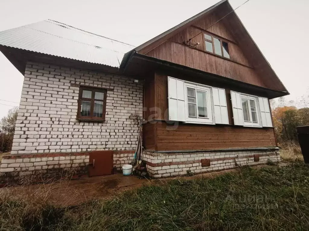 Дом в Тверская область, Старицкий муниципальный округ, д. Кобелево 2-е ... - Фото 1