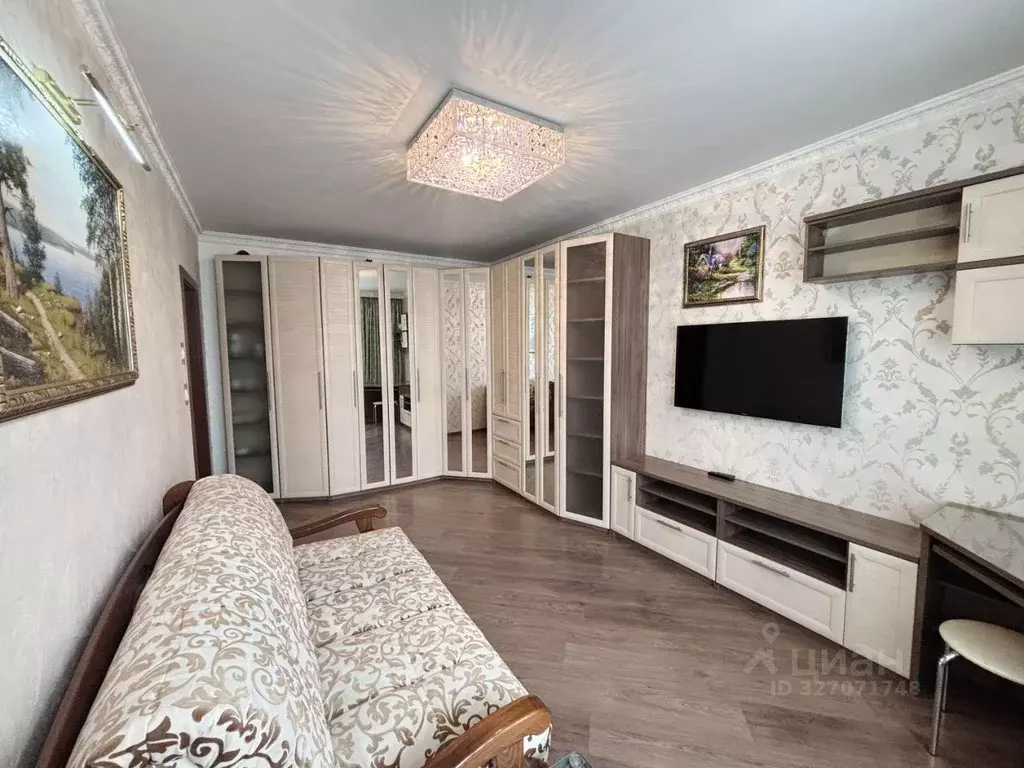 2-к кв. Московская область, Люберцы Комсомольский просп., 18/1 (56.0 ... - Фото 1