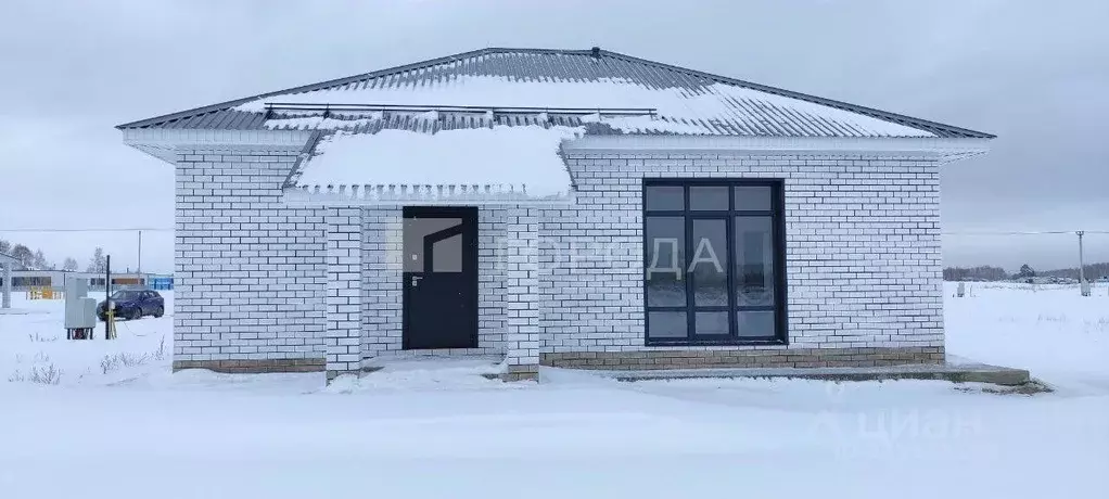 Дом в Алтайский край, Первомайский район, с. Фирсово ул. Ивана ... - Фото 1