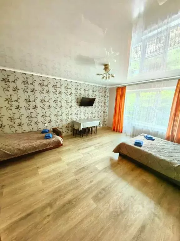 Комната Адыгея, Майкопский район, Даховская ст-ца ул. Свободы, 2А - Фото 1