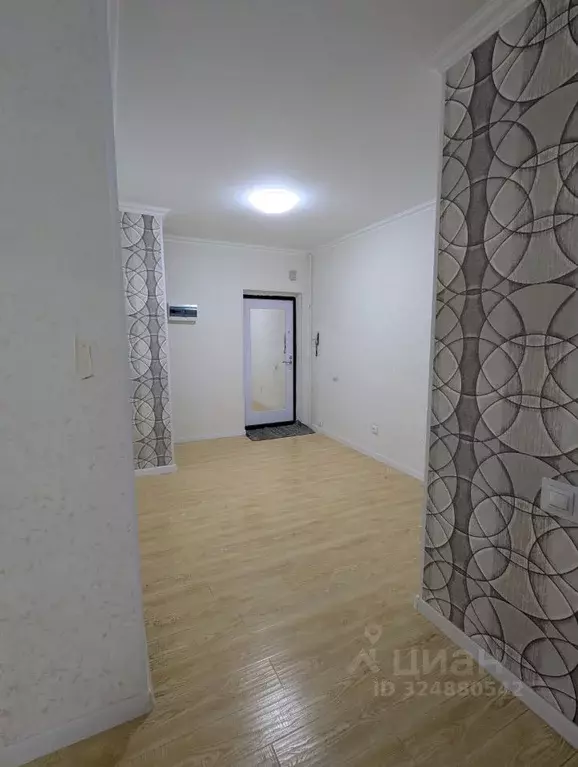 2-к кв. Саха (Якутия), Якутск ул. Дзержинского, 27/2 (82.3 м) - Фото 1