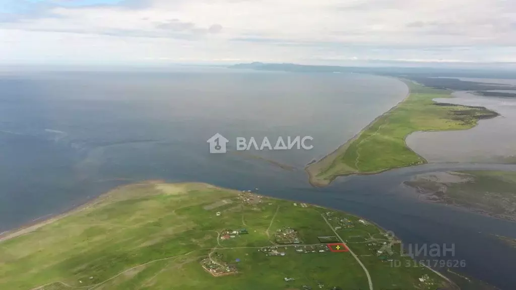 Участок в Сахалинская область, Корсаковский городской округ, с. ... - Фото 1